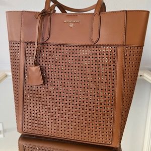 Michael Kors Sinclair Large North South Leather Shopper Tote bag